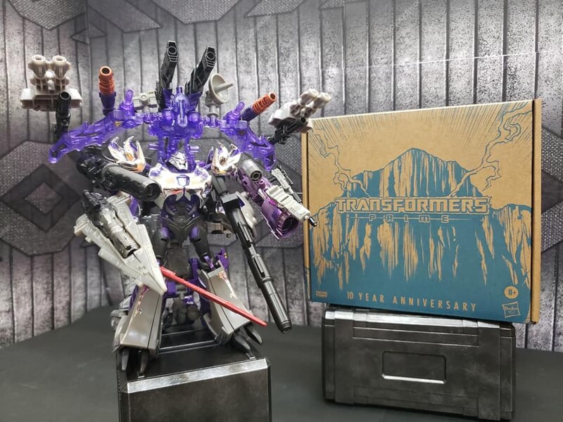 Transformers Prime 10th Anniversary Megatron With Hades New In Hand Images  (1 of 6)